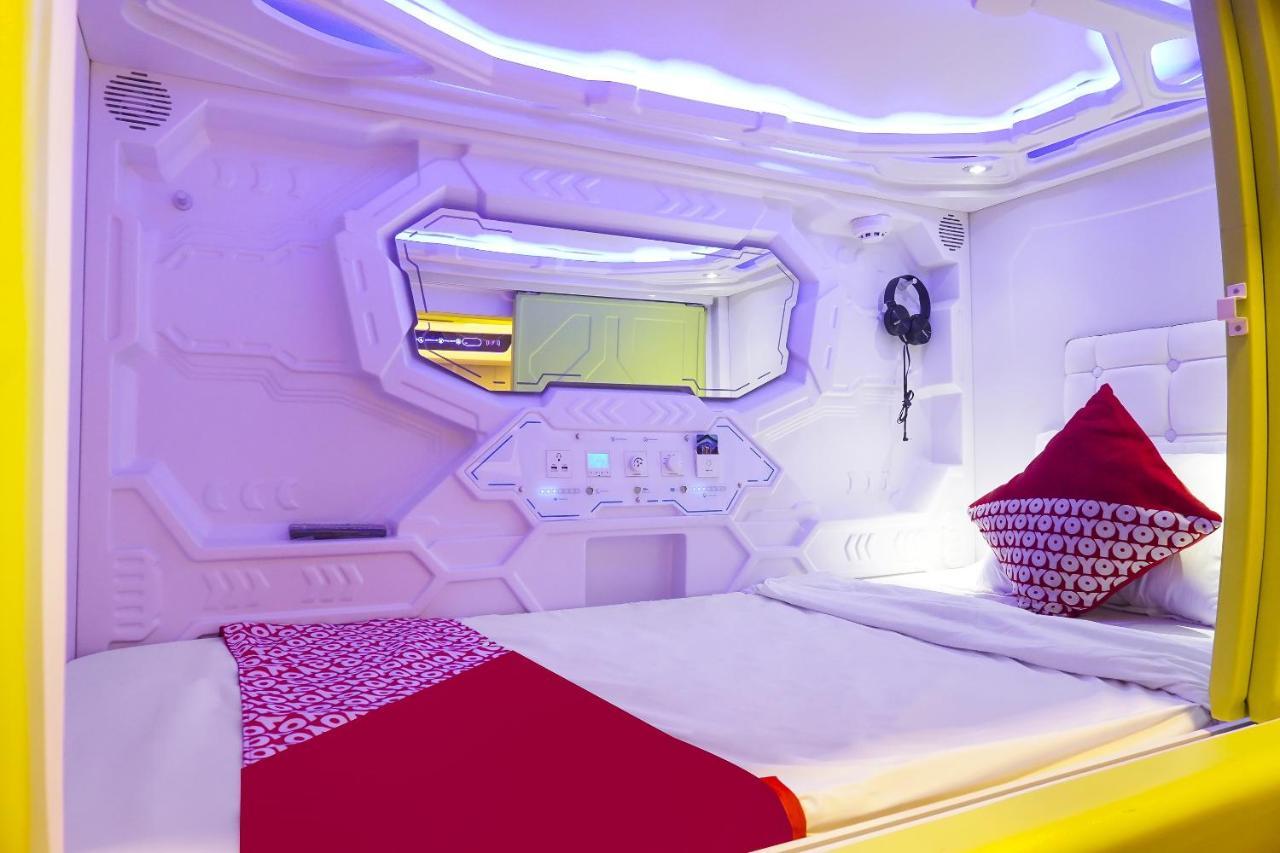 ג'קרטה Super Oyo 91328 Fiducia Capsule Hotel מראה חיצוני תמונה