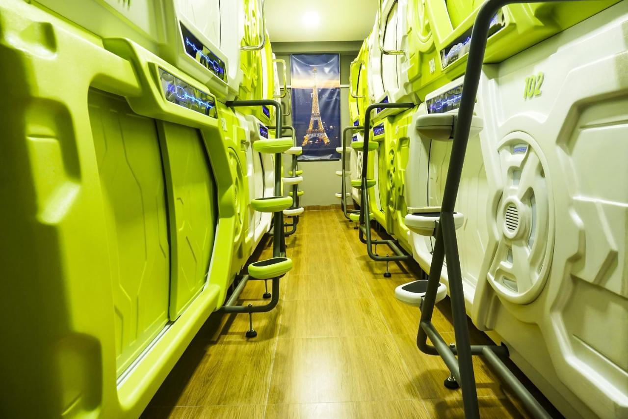 ג'קרטה Super Oyo 91328 Fiducia Capsule Hotel מראה חיצוני תמונה